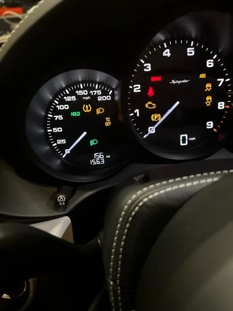 2022 Porsche 718 Boxster Spyder - Image 4 of 13