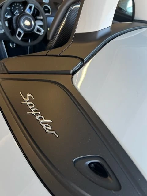 2022 Porsche 718 Boxster Spyder - Image 9 of 13