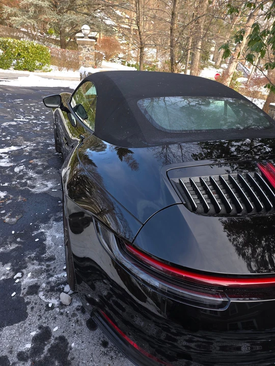 2022 Porsche 992 Carrera 4 - Image 8 of 13