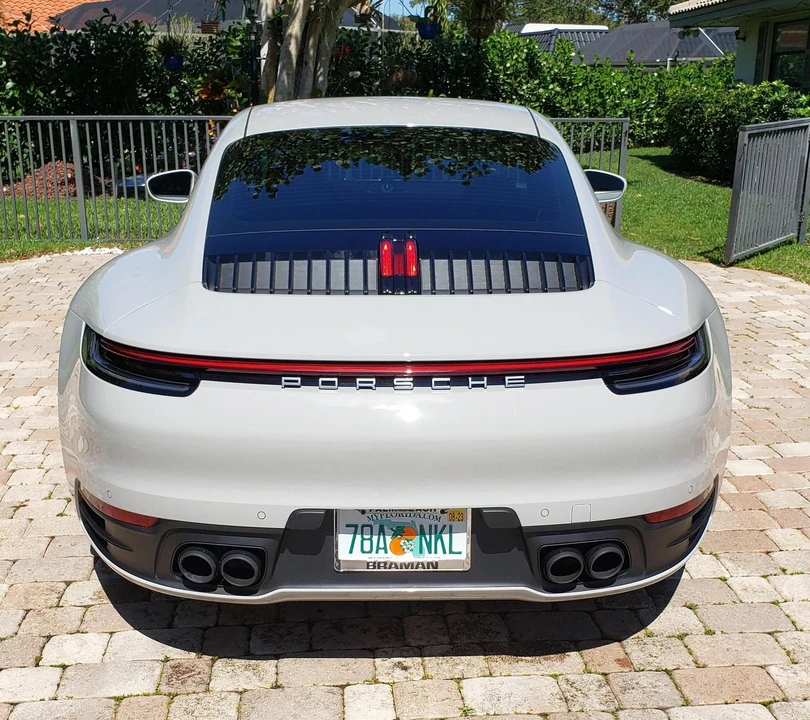 2022 Porsche 992 Carrera - Image 2 of 5