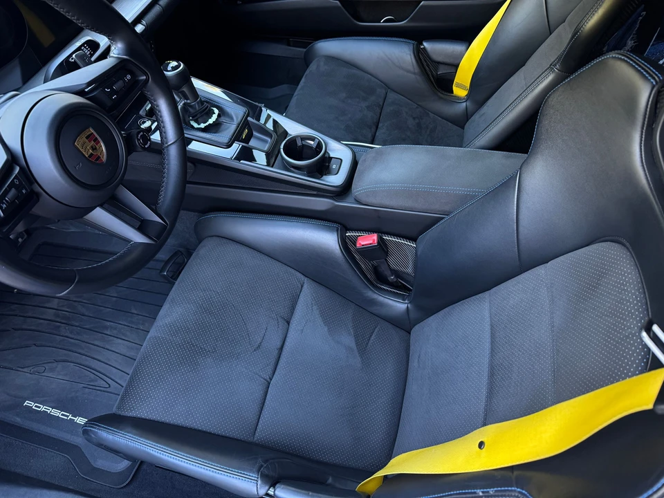 2022 Porsche 992 GT3 - Image 5 of 13