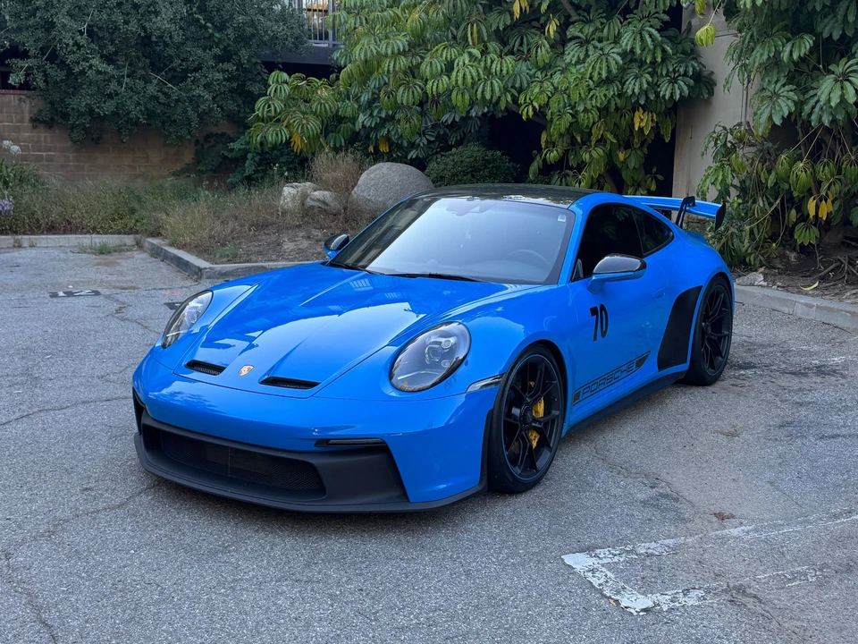 2022 Porsche 992 GT3 - Image 2 of 13