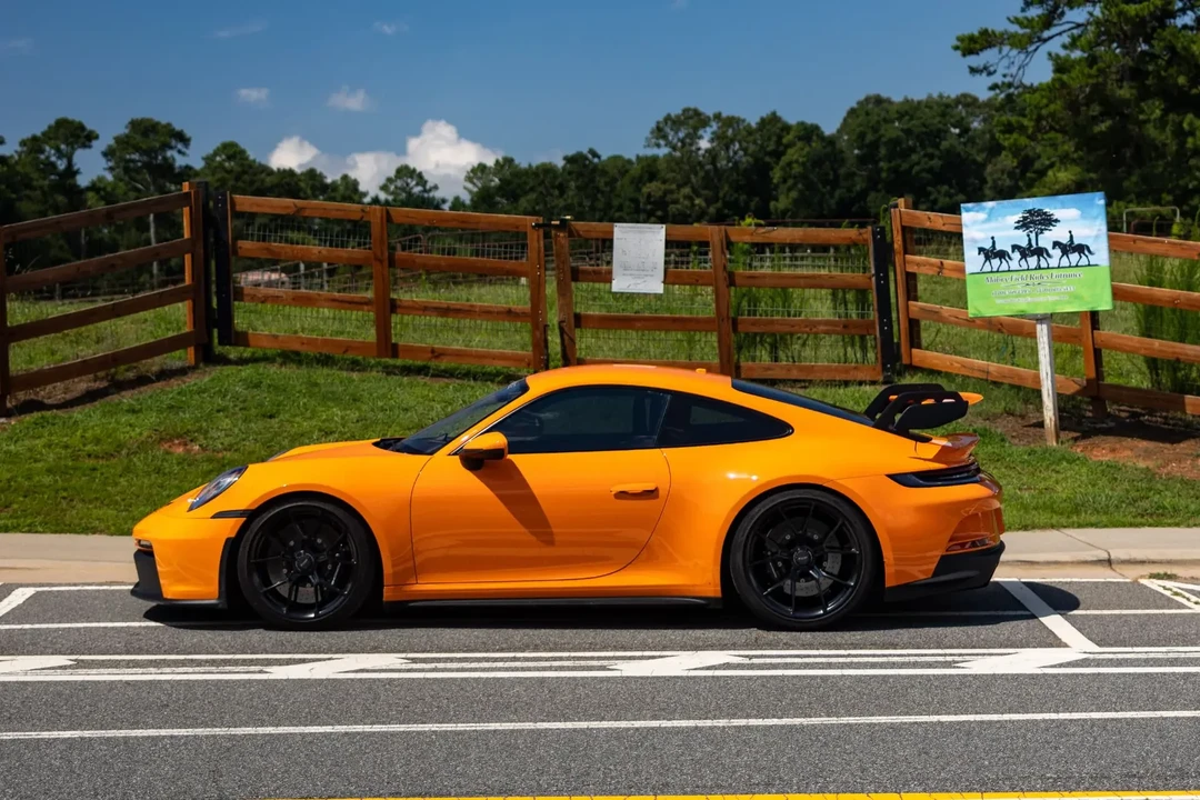 2022 Porsche 992 GT3 - Image 4 of 25