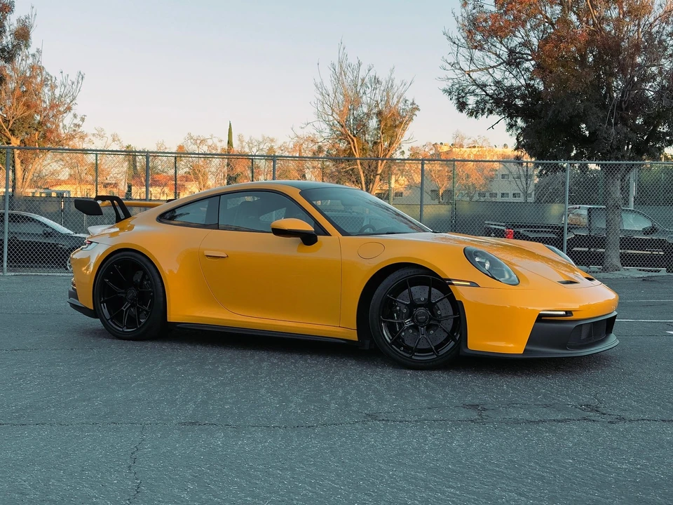 2022 Porsche 992 GT3 - Image 3 of 31