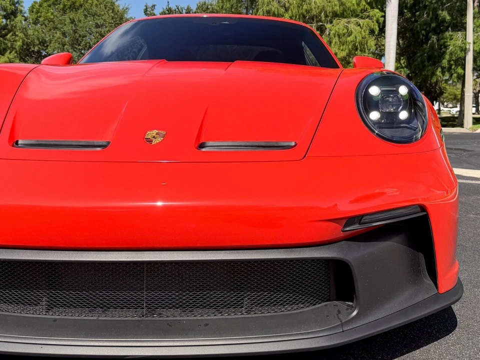 2022 Porsche 992 GT3 - Image 3 of 4