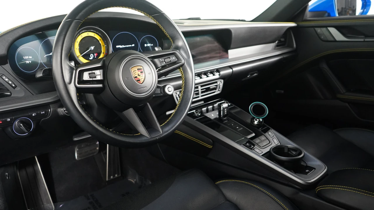 2022 Porsche 992 Carrera S - Image 21 of 24