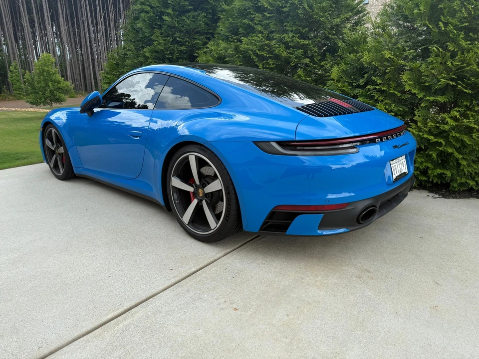 2022 Porsche 992 Carrera S - Image 5 of 24