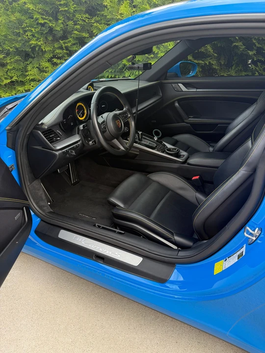 2022 Porsche 992 Carrera S - Image 7 of 24