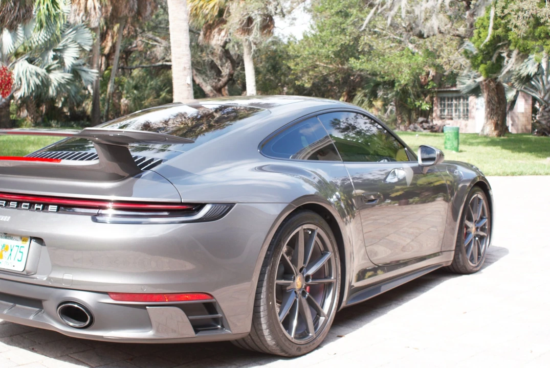 2022 Porsche 992 Carrera S - Image 3 of 15