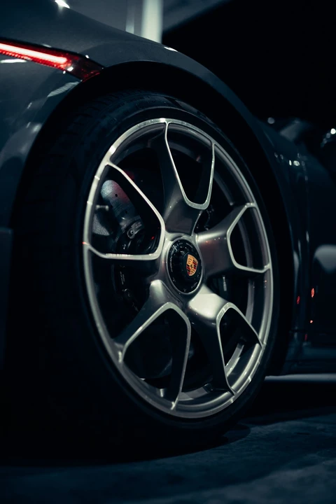 2022 Porsche 992 Turbo S - Image 9 of 18