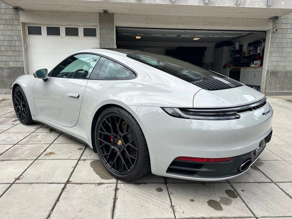 2022 Porsche 992 Carrera S - Image 7 of 10