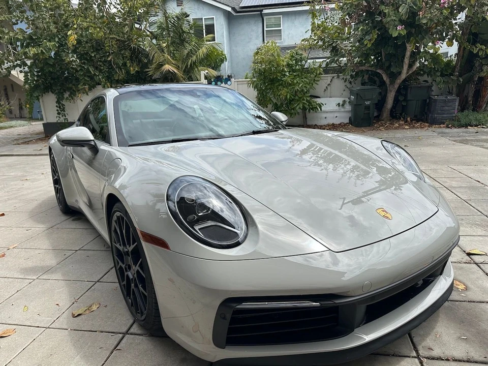 2022 Porsche 992 Carrera S - Image 2 of 10