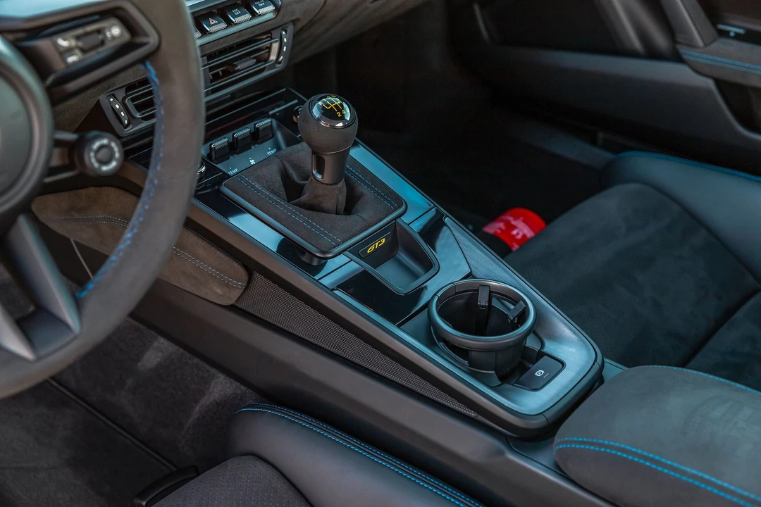2022 Porsche 992 GT3 - Image 3 of 11