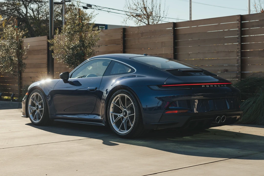 2022 Porsche 992 GT3 - Image 5 of 12
