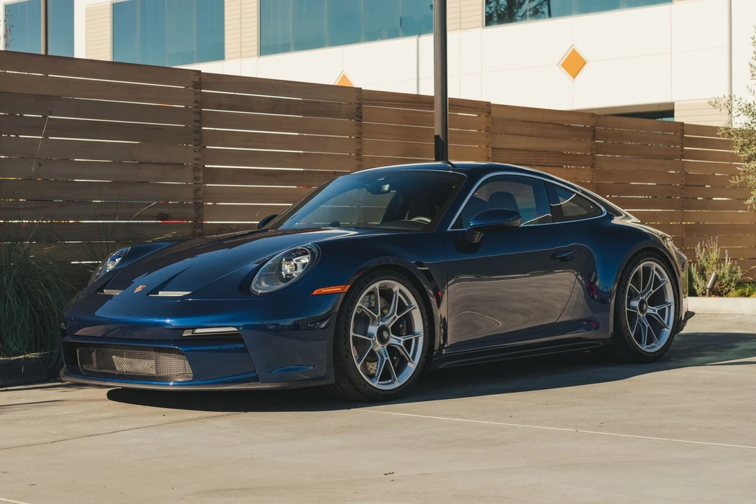 2022 Porsche 992 GT3 - Image 3 of 12