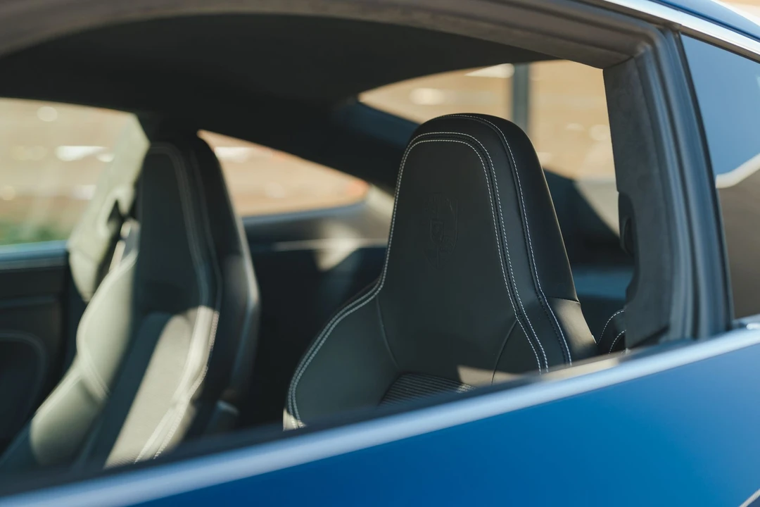 2022 Porsche 992 GT3 - Image 9 of 12