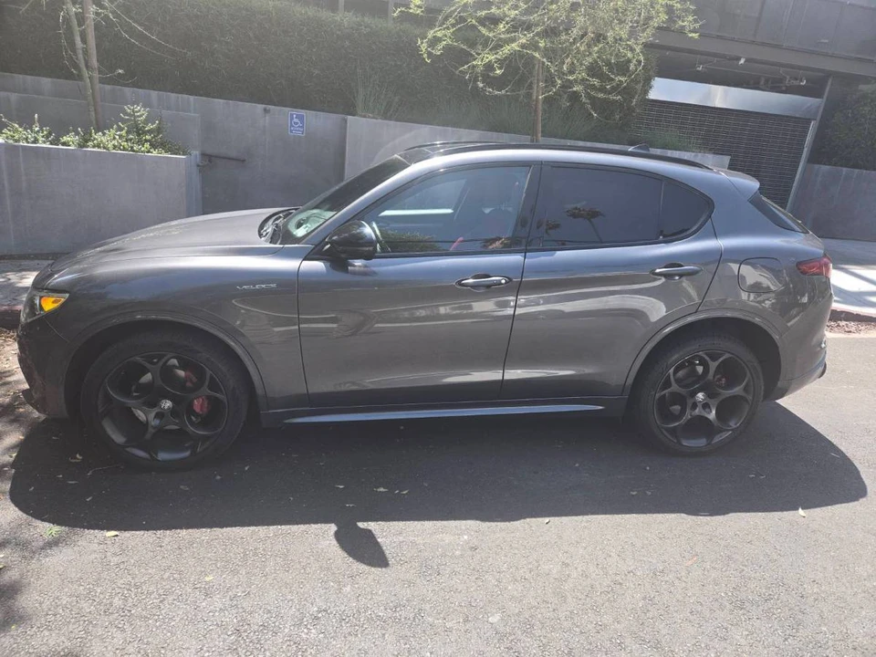 2022 Alfa Romeo Stelvio - Image 8 of 20
