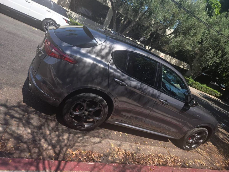 2022 Alfa Romeo Stelvio - Image 6 of 20