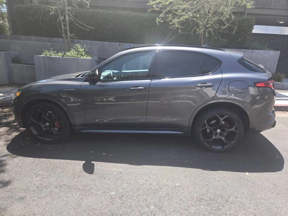 2022 Alfa Romeo Stelvio - Image 3 of 20