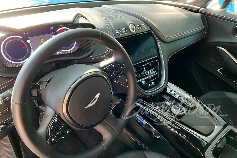 2022 Aston Martin DBX - Image 2 of 19