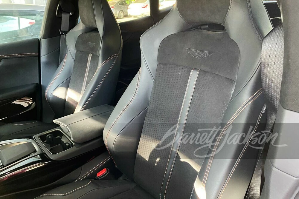 2022 Aston Martin DBX - Image 7 of 19