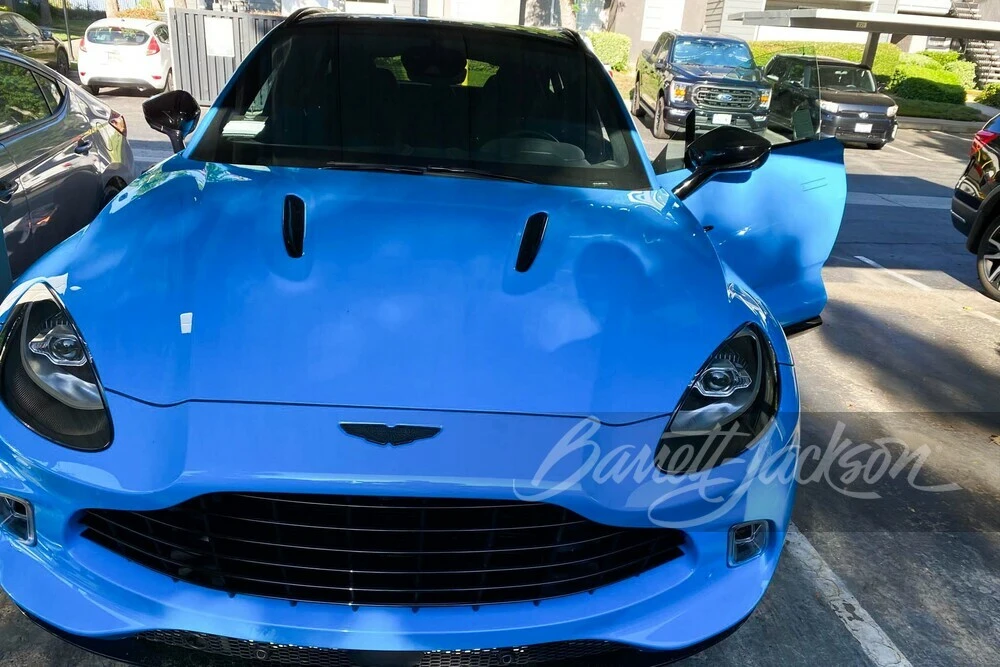 2022 Aston Martin DBX - Image 8 of 19