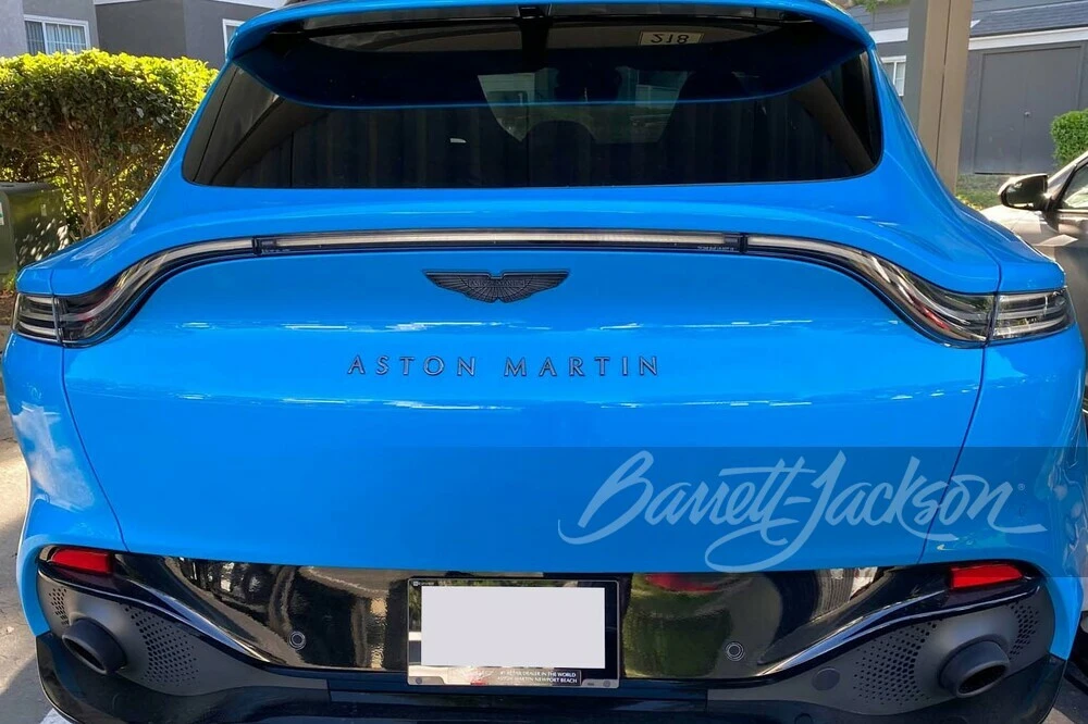 2022 Aston Martin DBX - Image 11 of 19