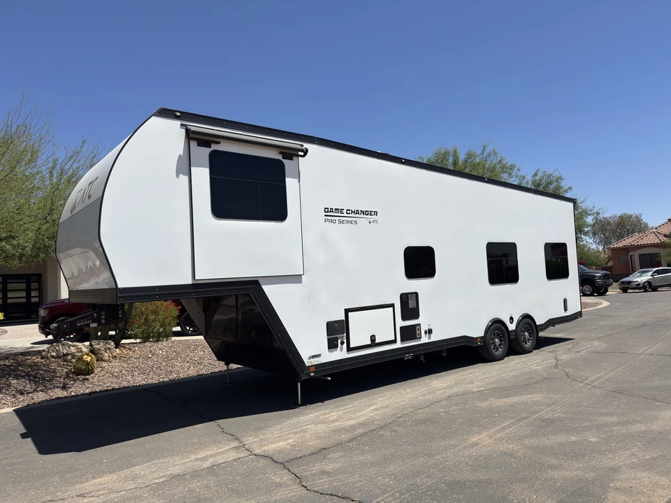 2022 Parts & Memorabilia Trailers - Image 3 of 31