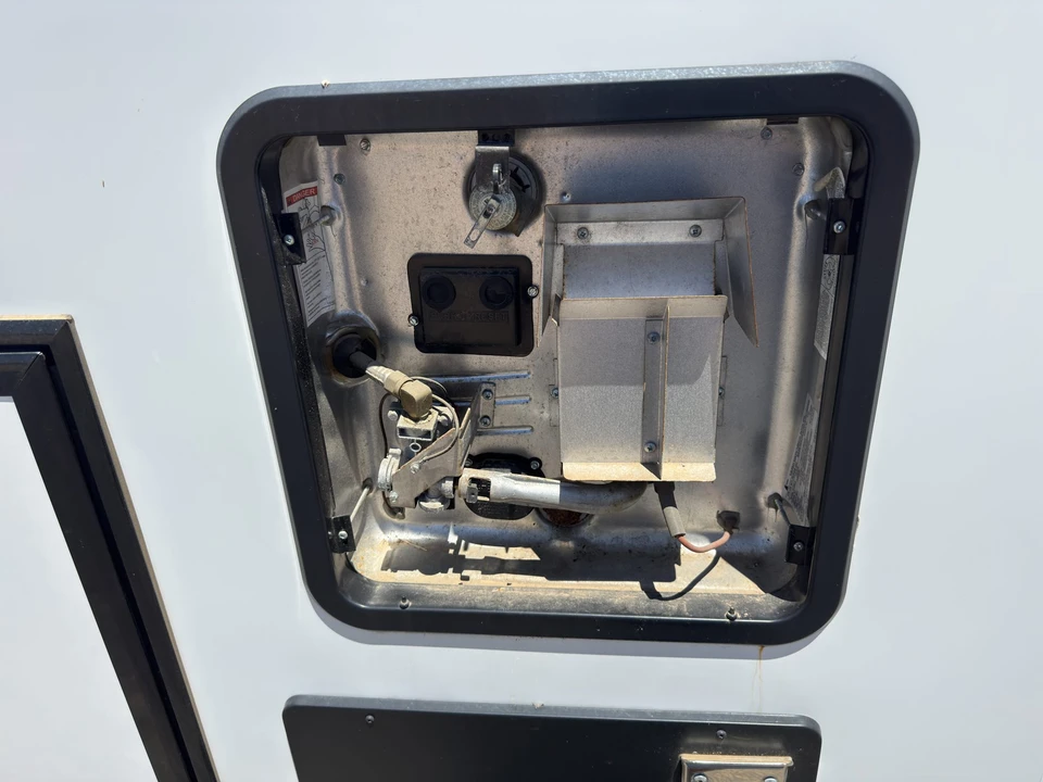 2022 Parts & Memorabilia Trailers - Image 22 of 31