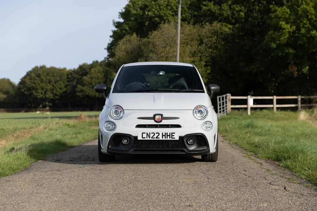 2022 Fiat Abarth 500 - Image 2 of 31