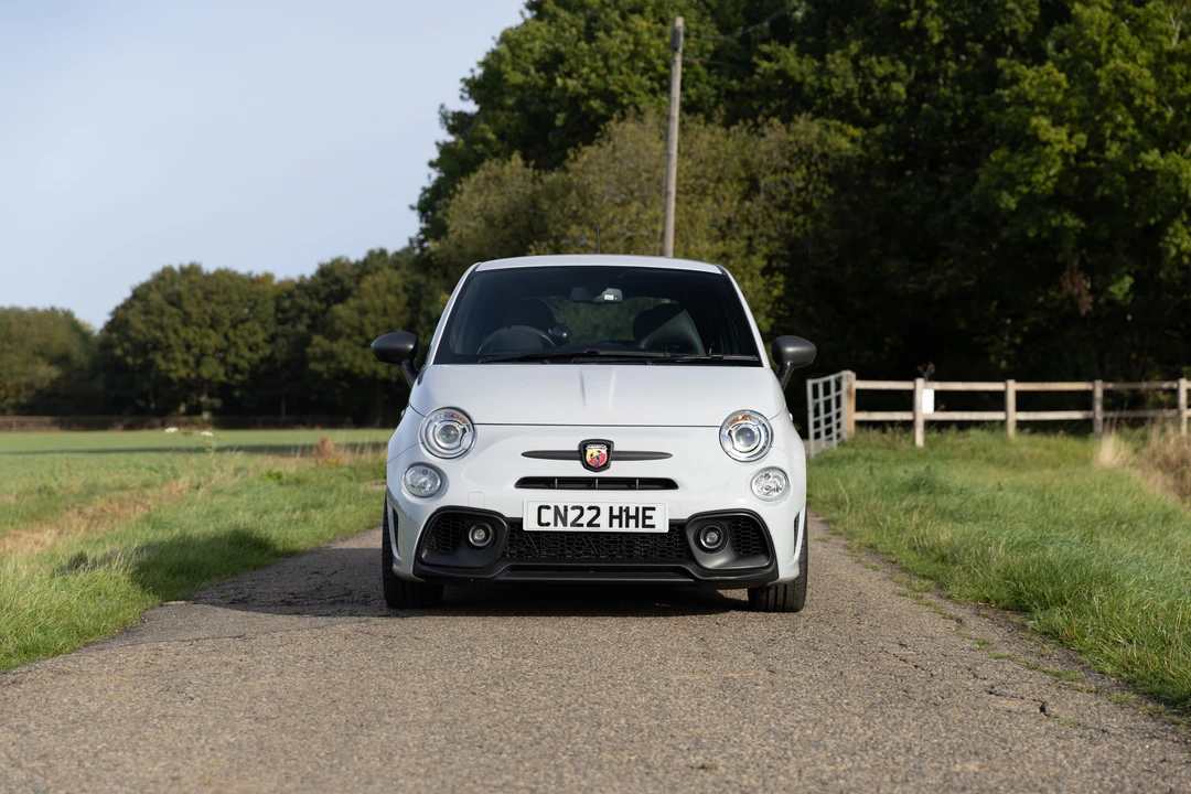 2022 Fiat Abarth 500 - Image 23 of 31