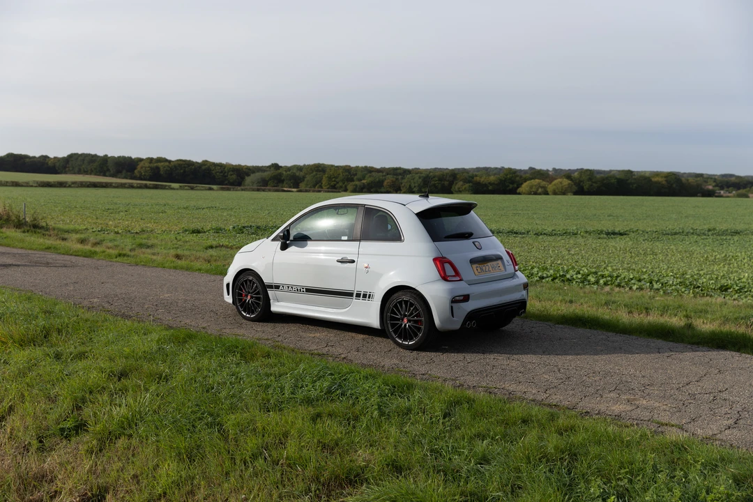 2022 Fiat Abarth 500 - Image 24 of 31