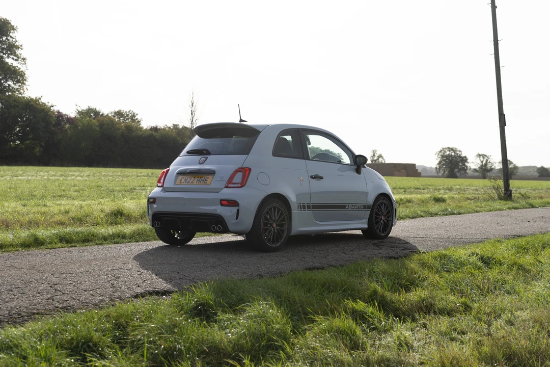 2022 Fiat Abarth 500 - Image 31 of 31