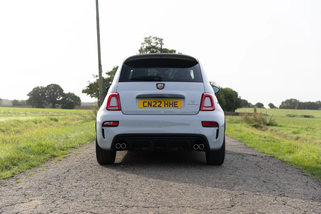 2022 Fiat Abarth 500 - Image 14 of 31