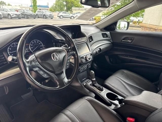 2022 Acura ILX - Image 9 of 17