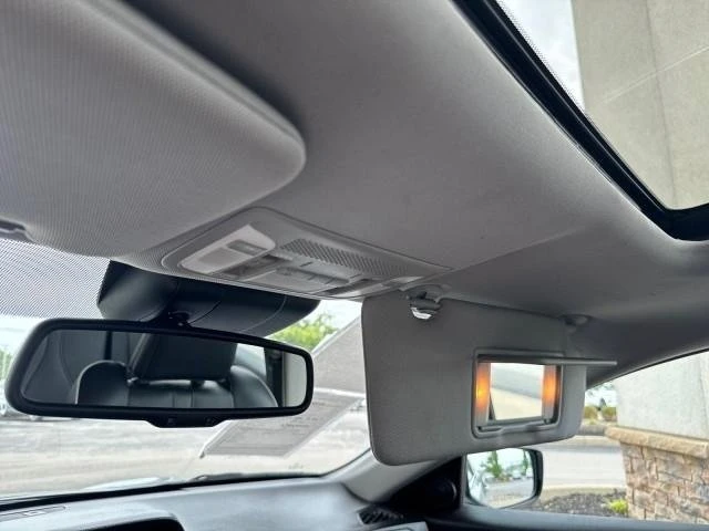 2022 Acura ILX - Image 12 of 17