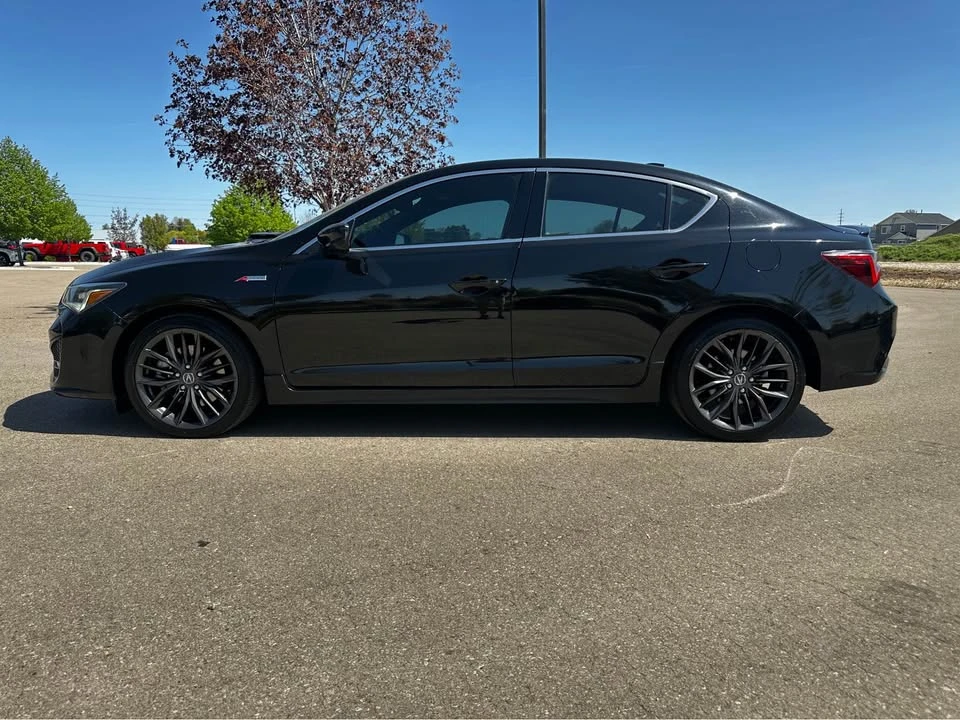 2022 Acura ILX - Image 7 of 12