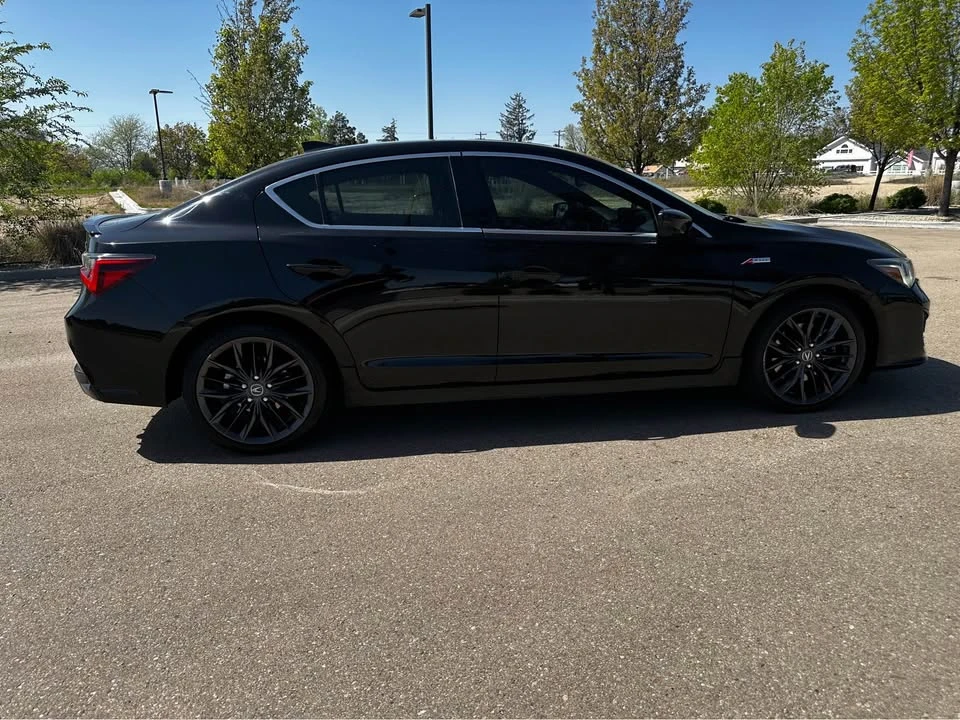 2022 Acura ILX - Image 8 of 12
