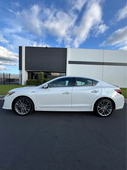 2022 Acura ILX - Image 6 of 16
