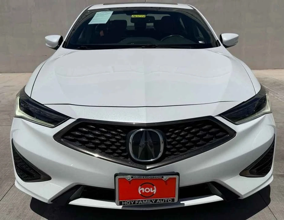 2022 Acura ILX - Image 2 of 14