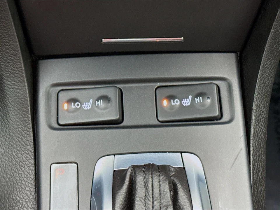 2022 Acura ILX - Image 11 of 21