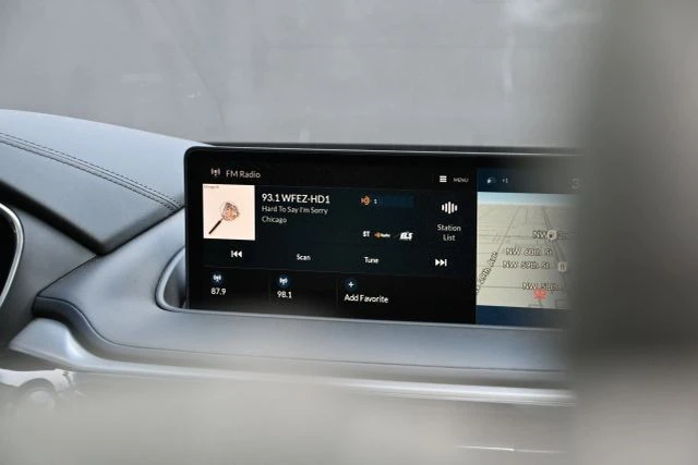 2022 Acura MDX 4th Gen - Image 15 of 21