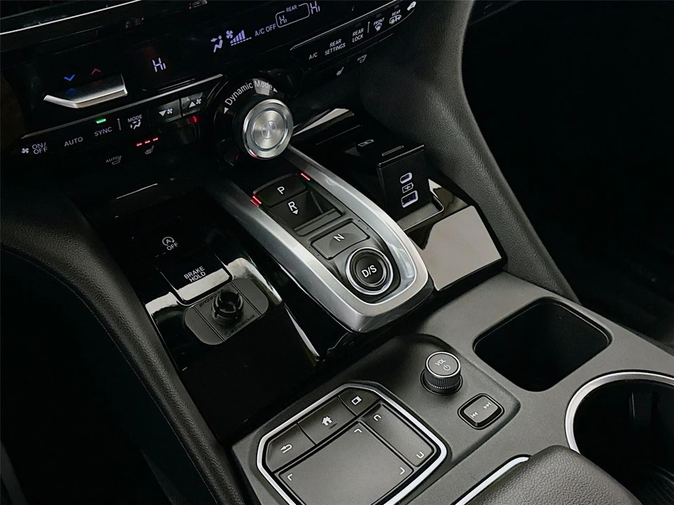 2022 Acura MDX 4th Gen - Image 16 of 21