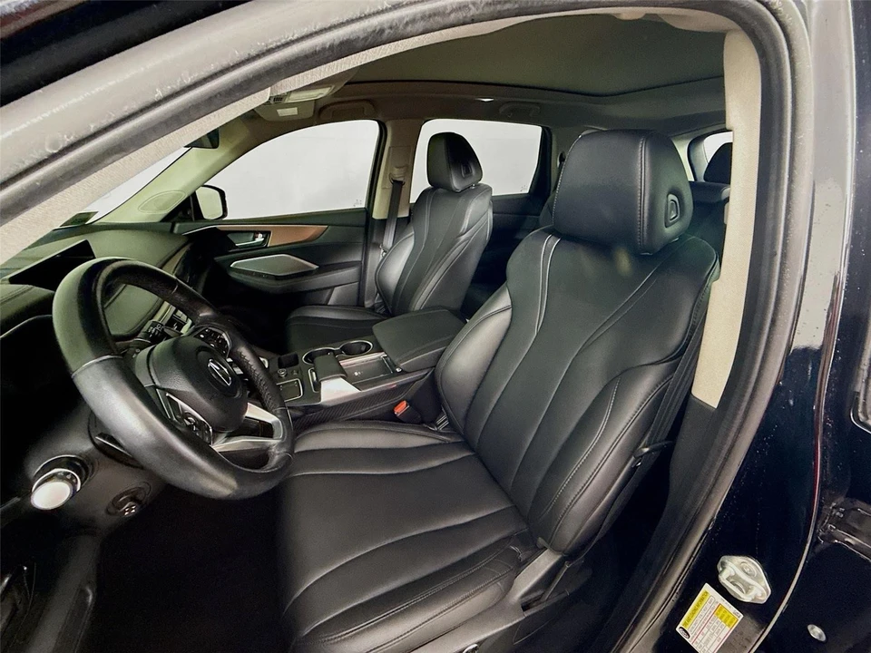 2022 Acura MDX 4th Gen - Image 11 of 13
