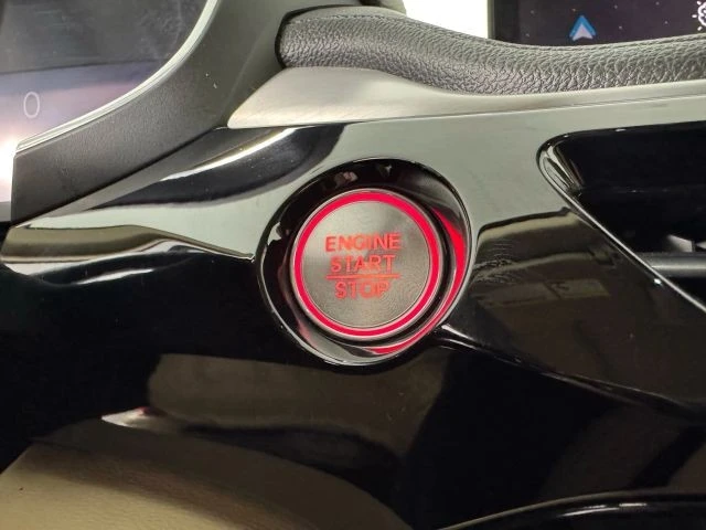 2022 Acura MDX 4th Gen - Image 17 of 21