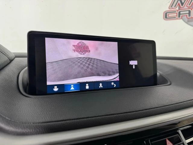 2022 Acura MDX 4th Gen - Image 18 of 21