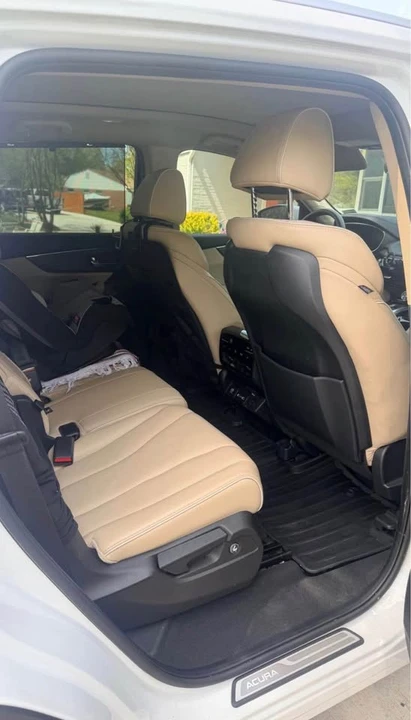 2022 Acura MDX 4th Gen - Image 13 of 21