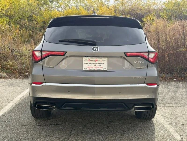 2022 Acura MDX 4th Gen - Image 7 of 12
