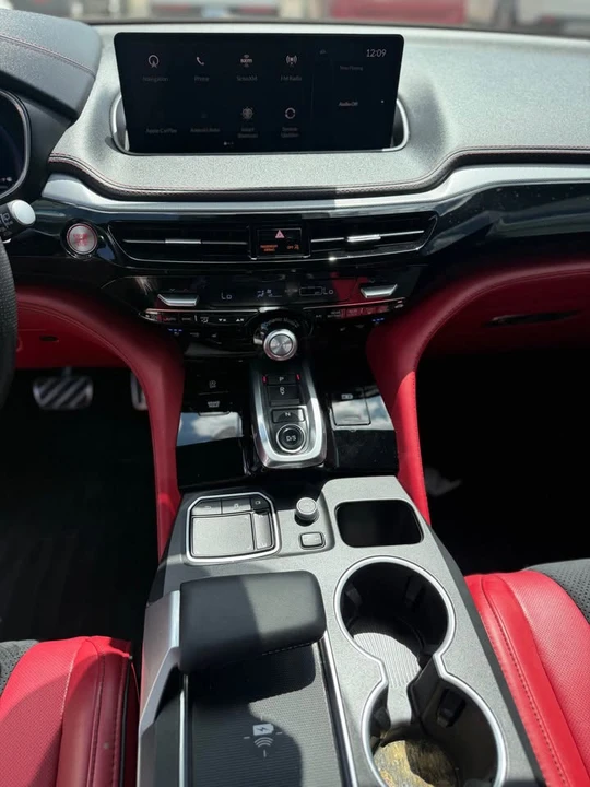 2022 Acura MDX 4th Gen - Image 7 of 11
