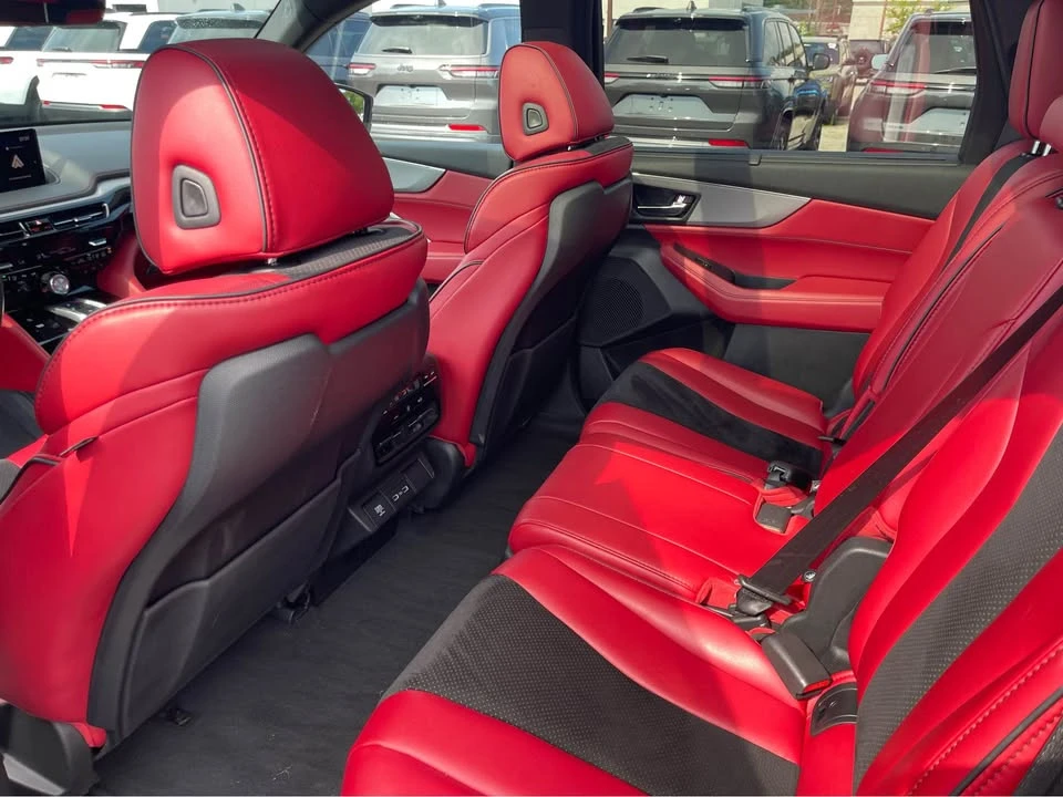 2022 Acura MDX 4th Gen - Image 8 of 13